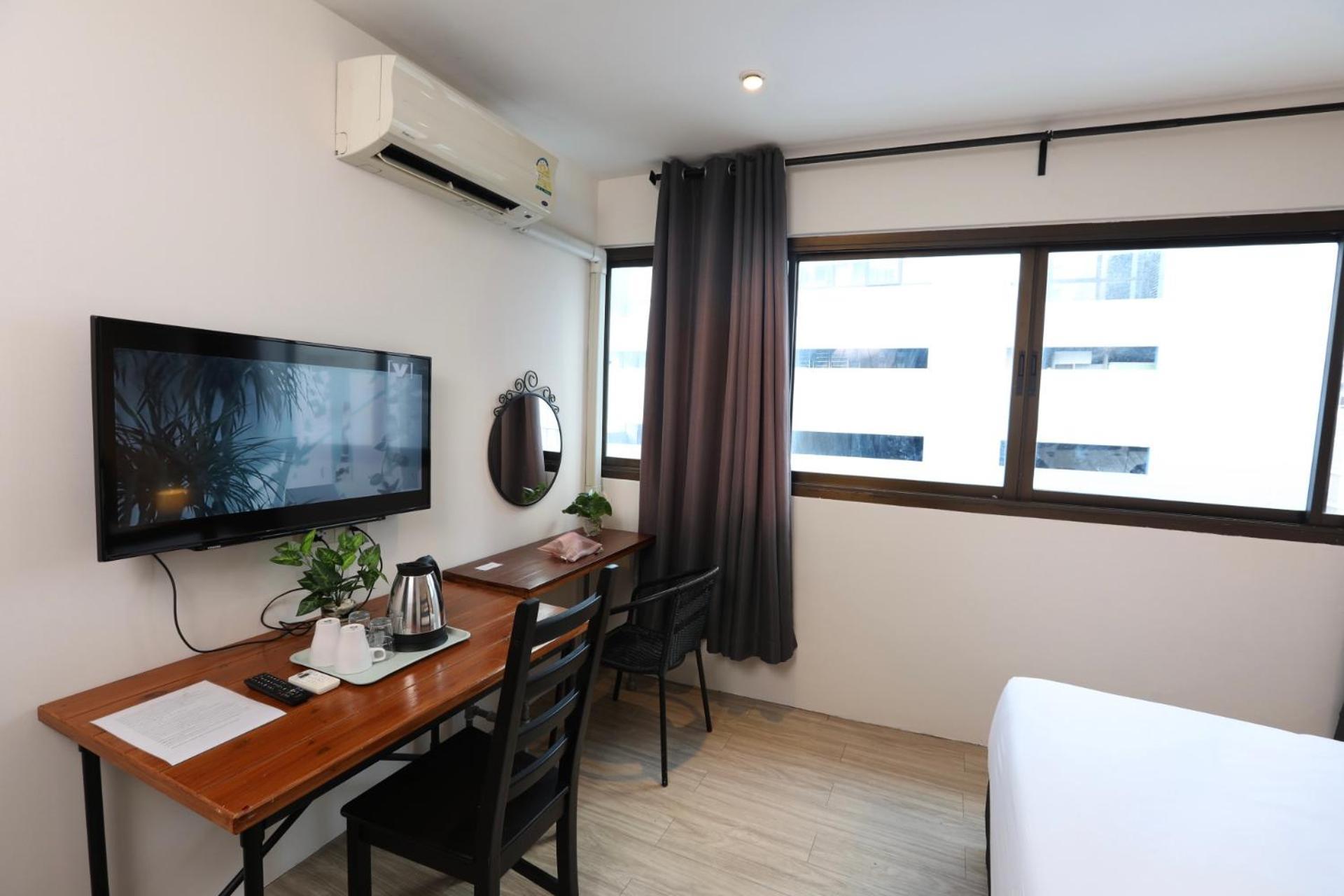 Studio F Sukhumvit Bangkok Esterno foto